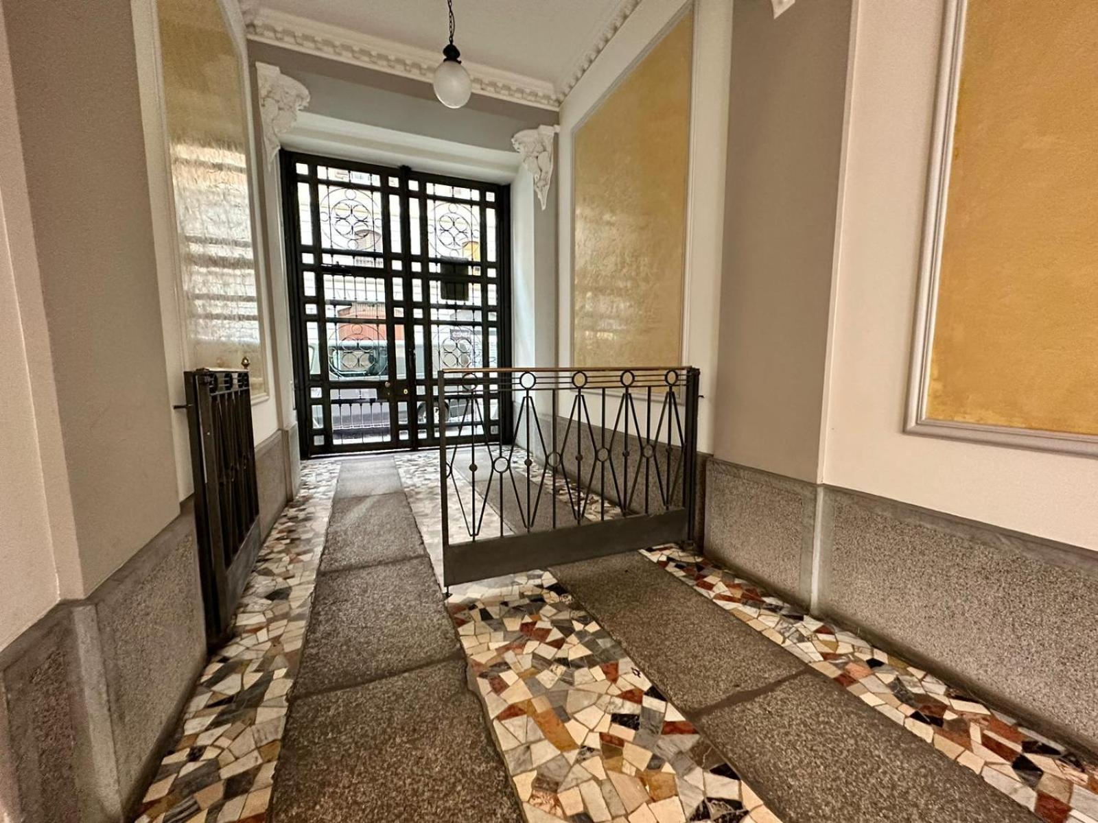 Comecasa Studio Vicino Stazione Centrale Milano Dış mekan fotoğraf